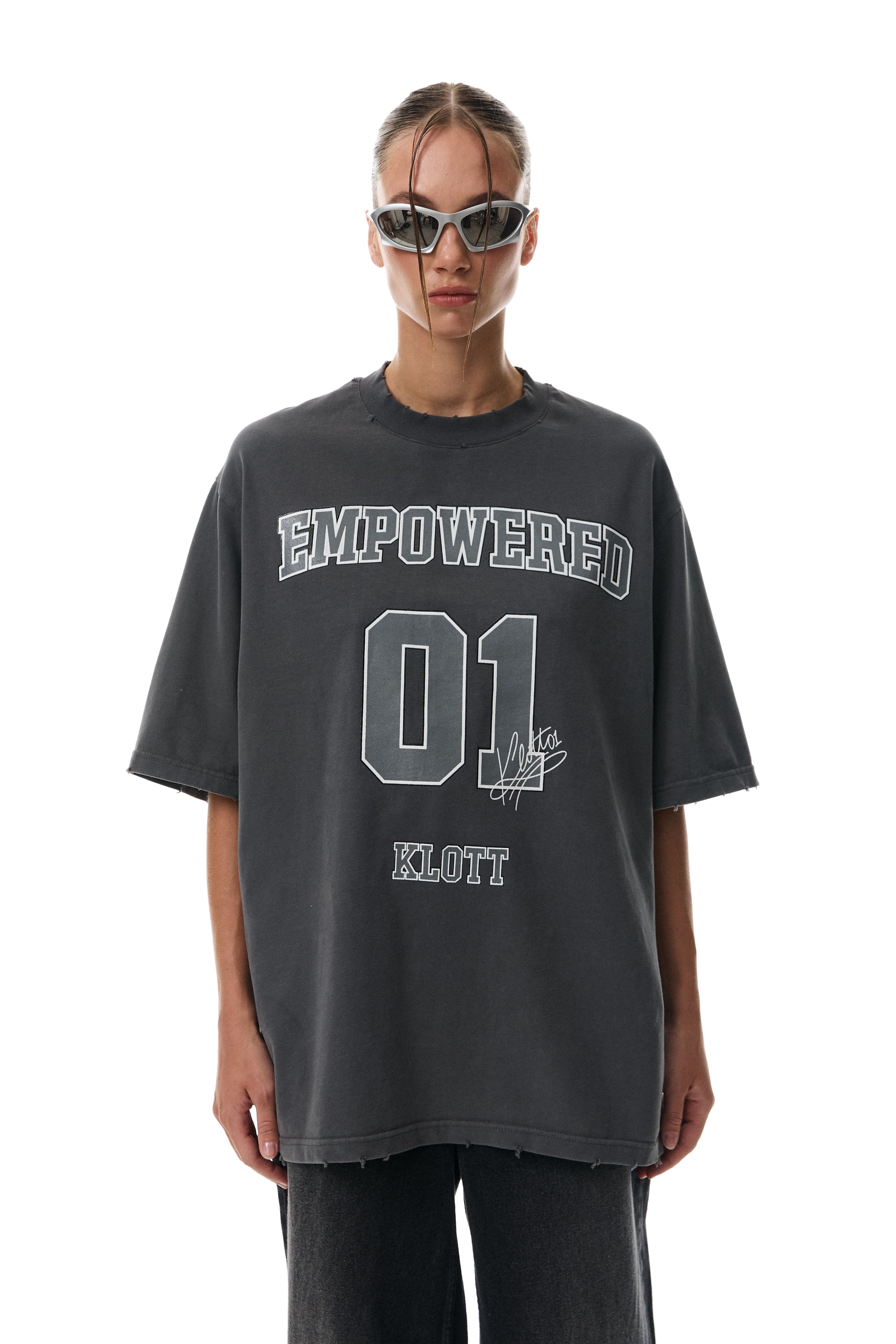 #колір_темно-сірий