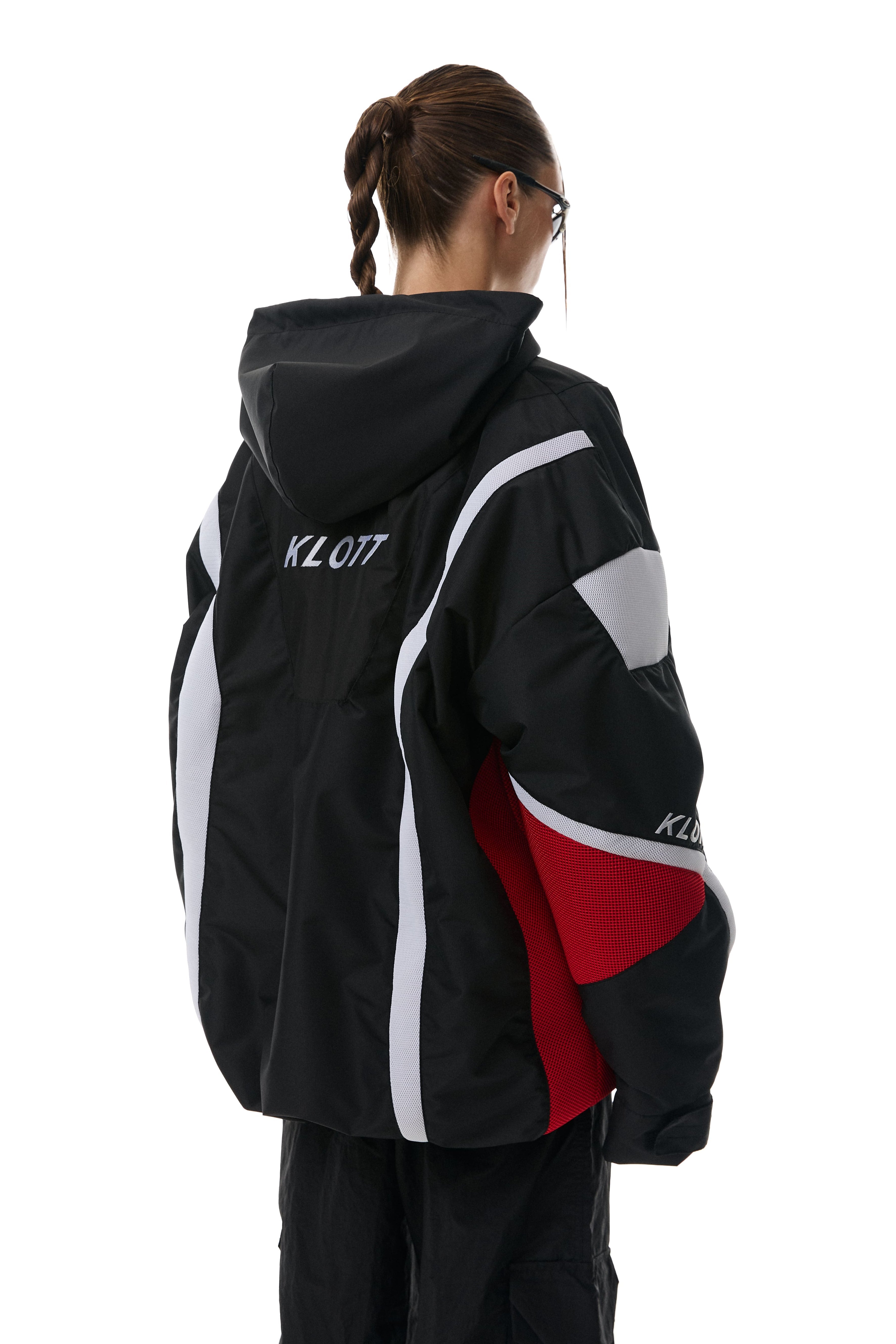 #колір_чорний