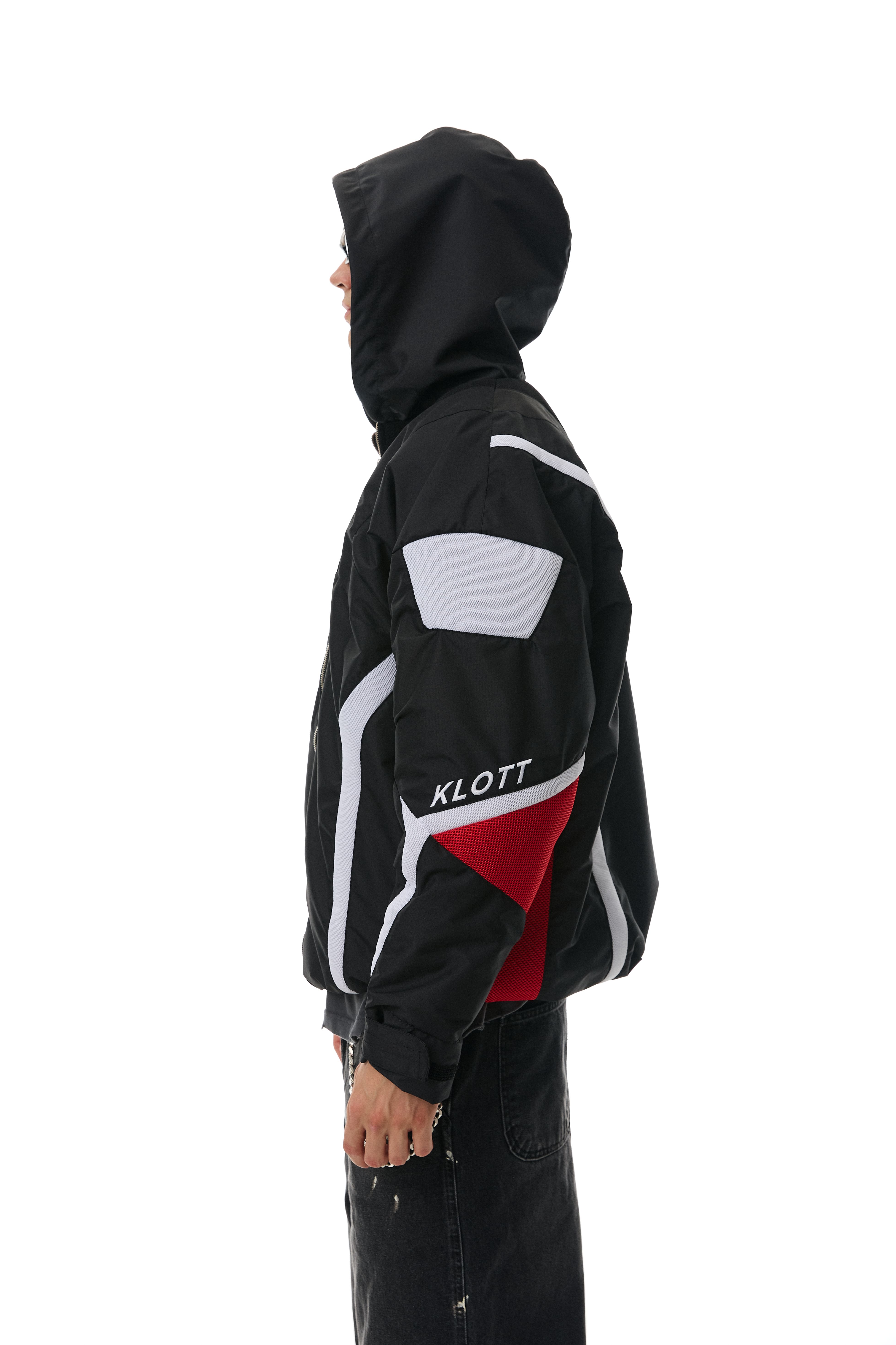 #колір_чорний