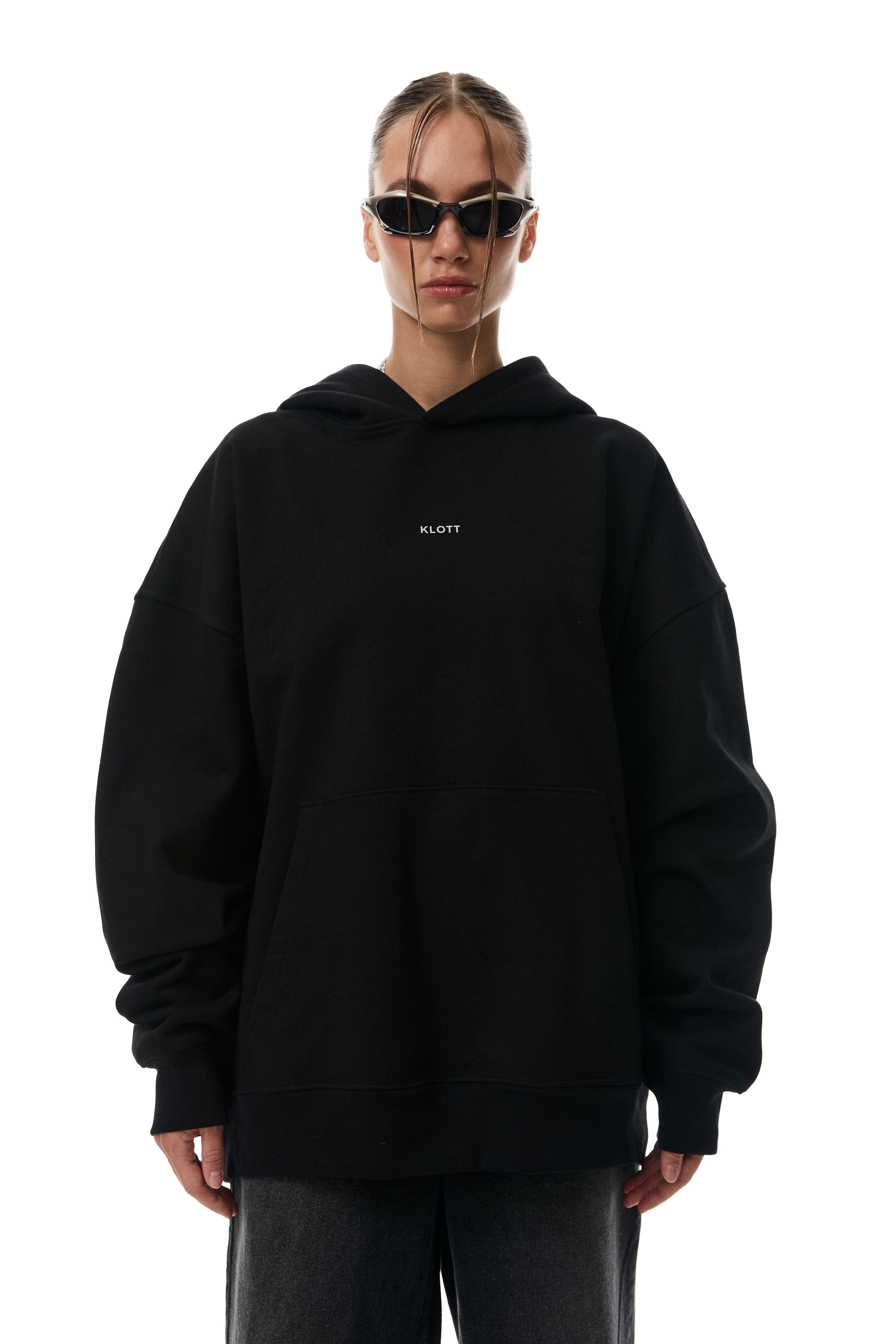 #колір_чорний