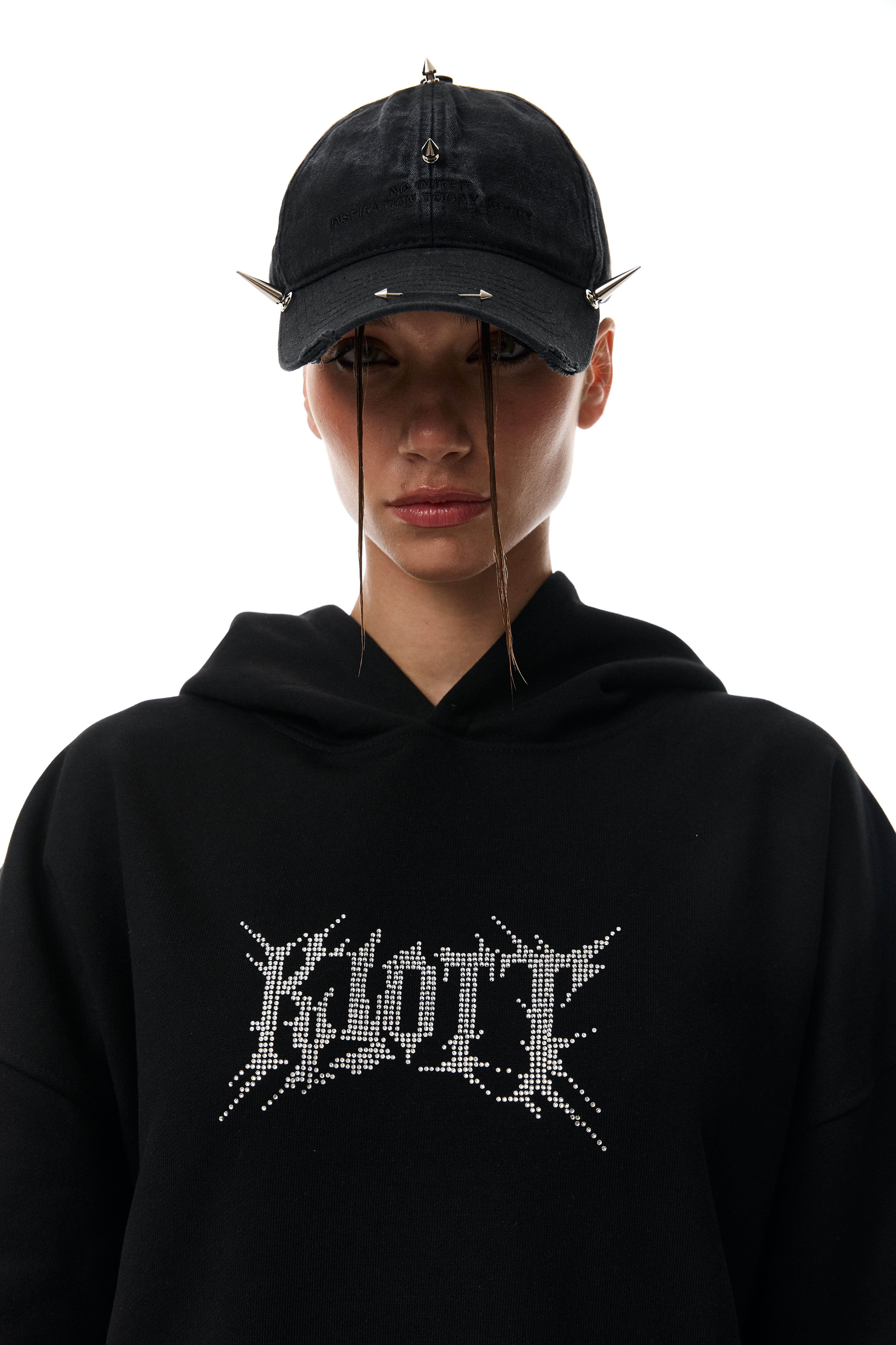 #колір_чорний