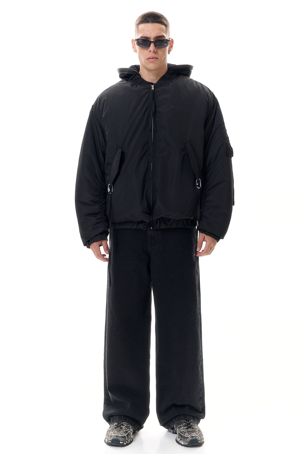 Бомбер oversized