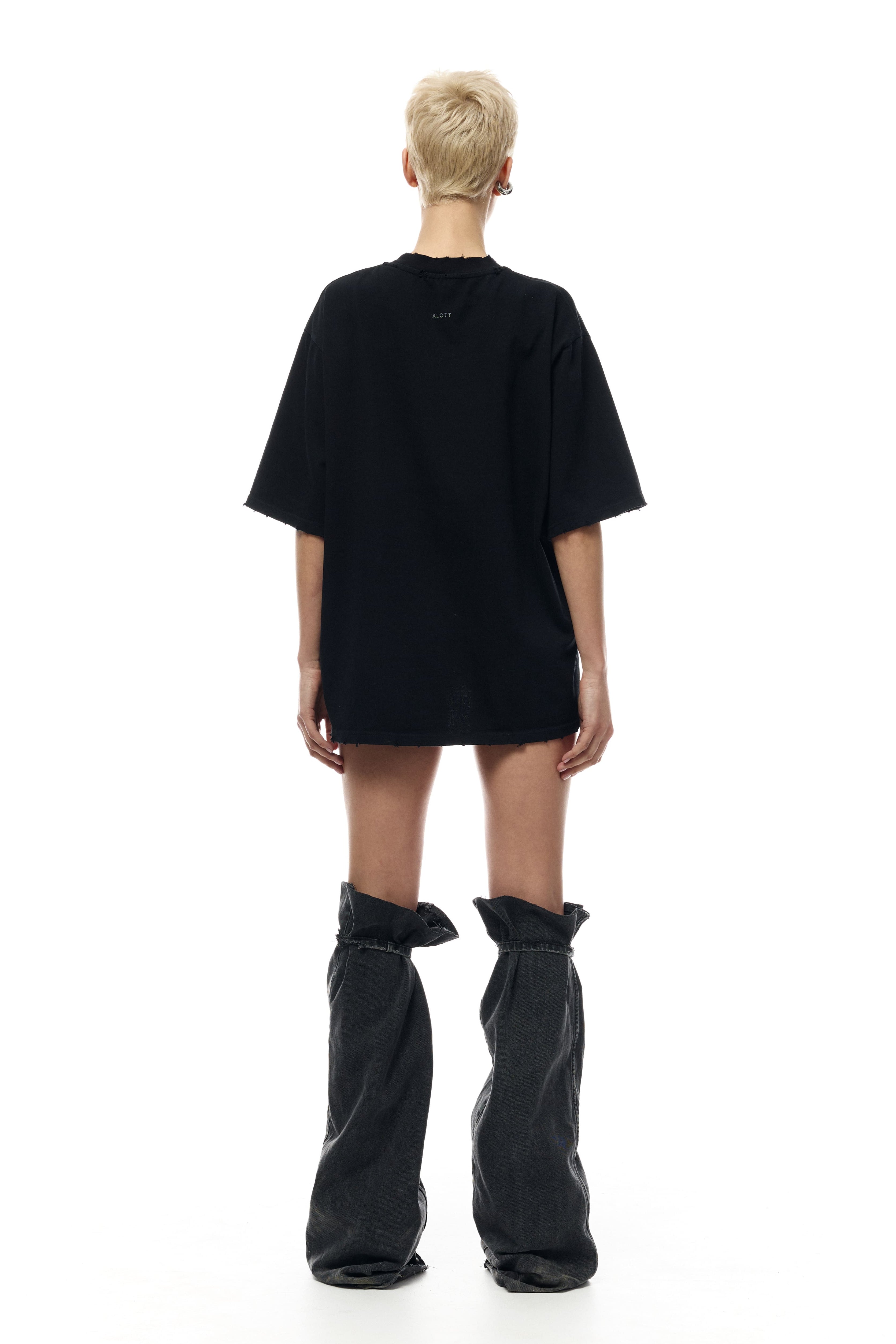 #колір_чорний