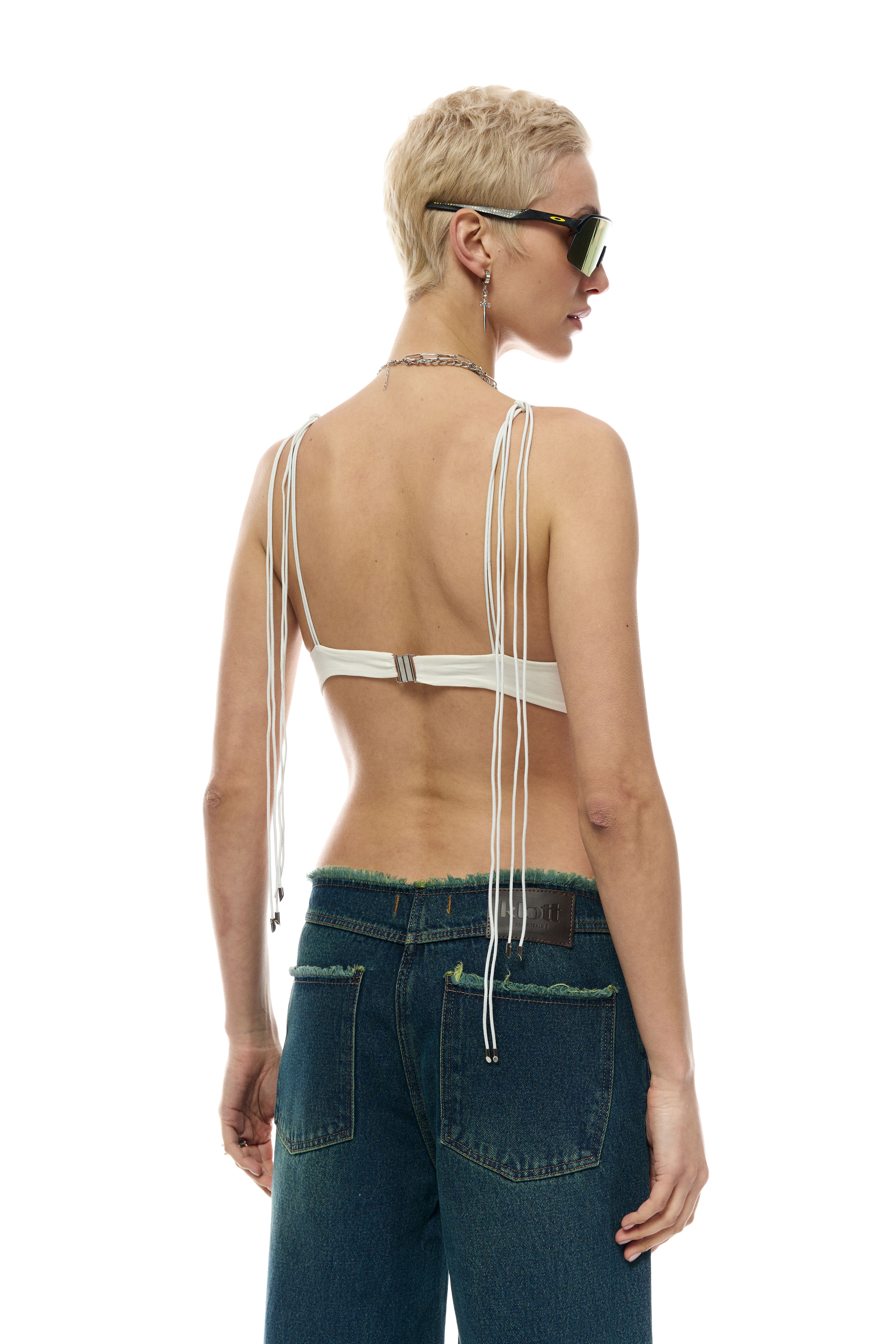 #колір_білий