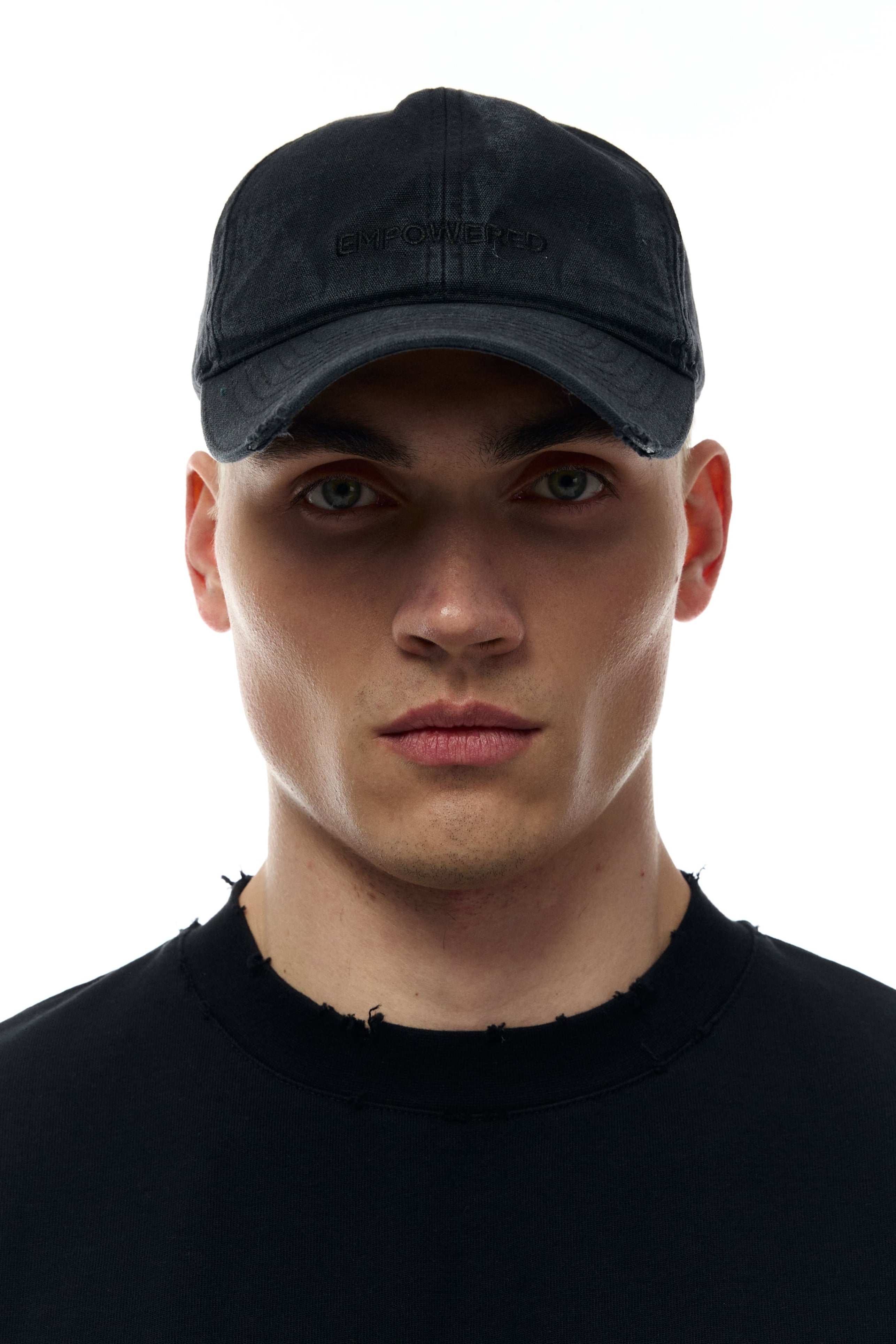 КЕПКА "EMPOWERED"