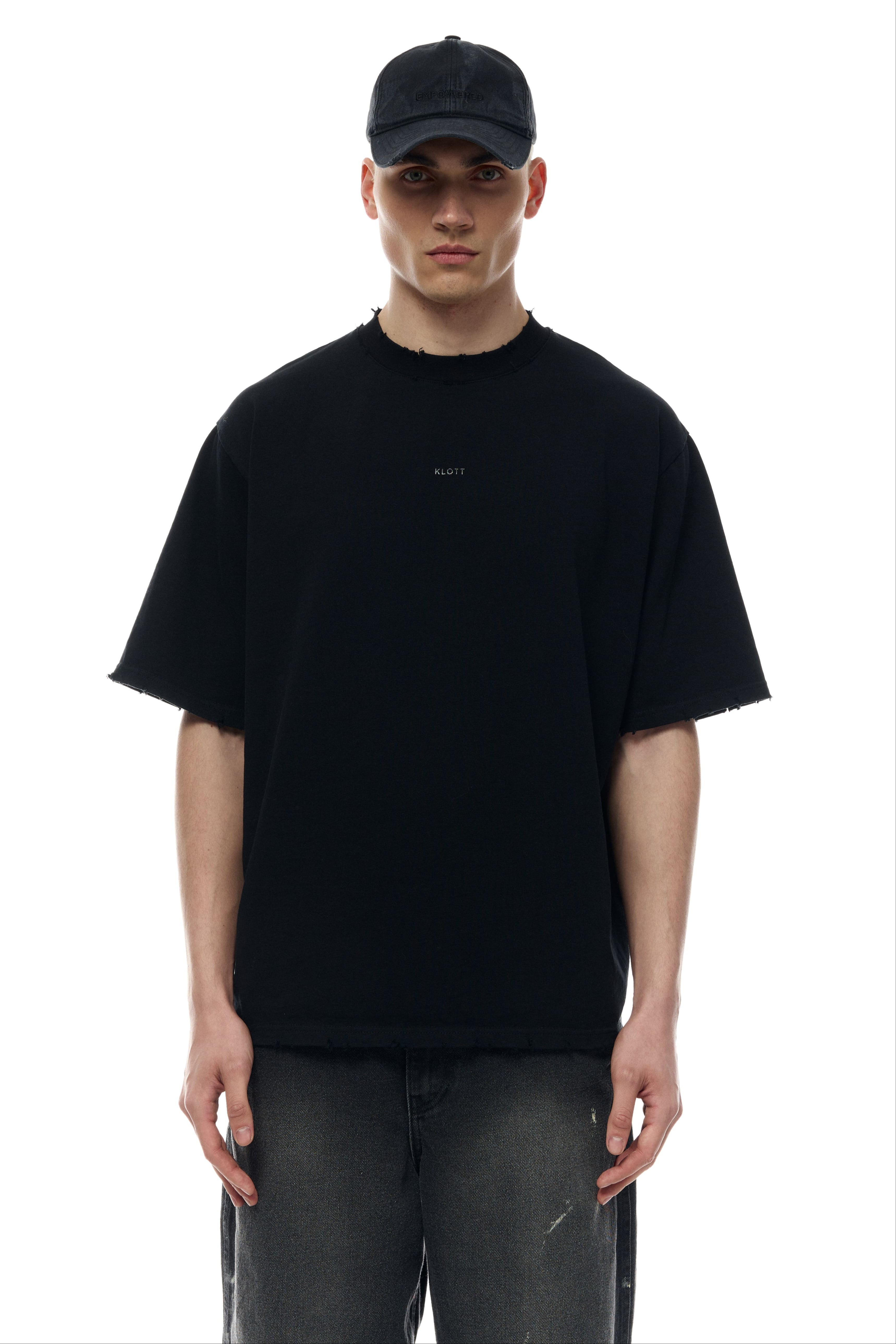 КЕПКА "EMPOWERED"