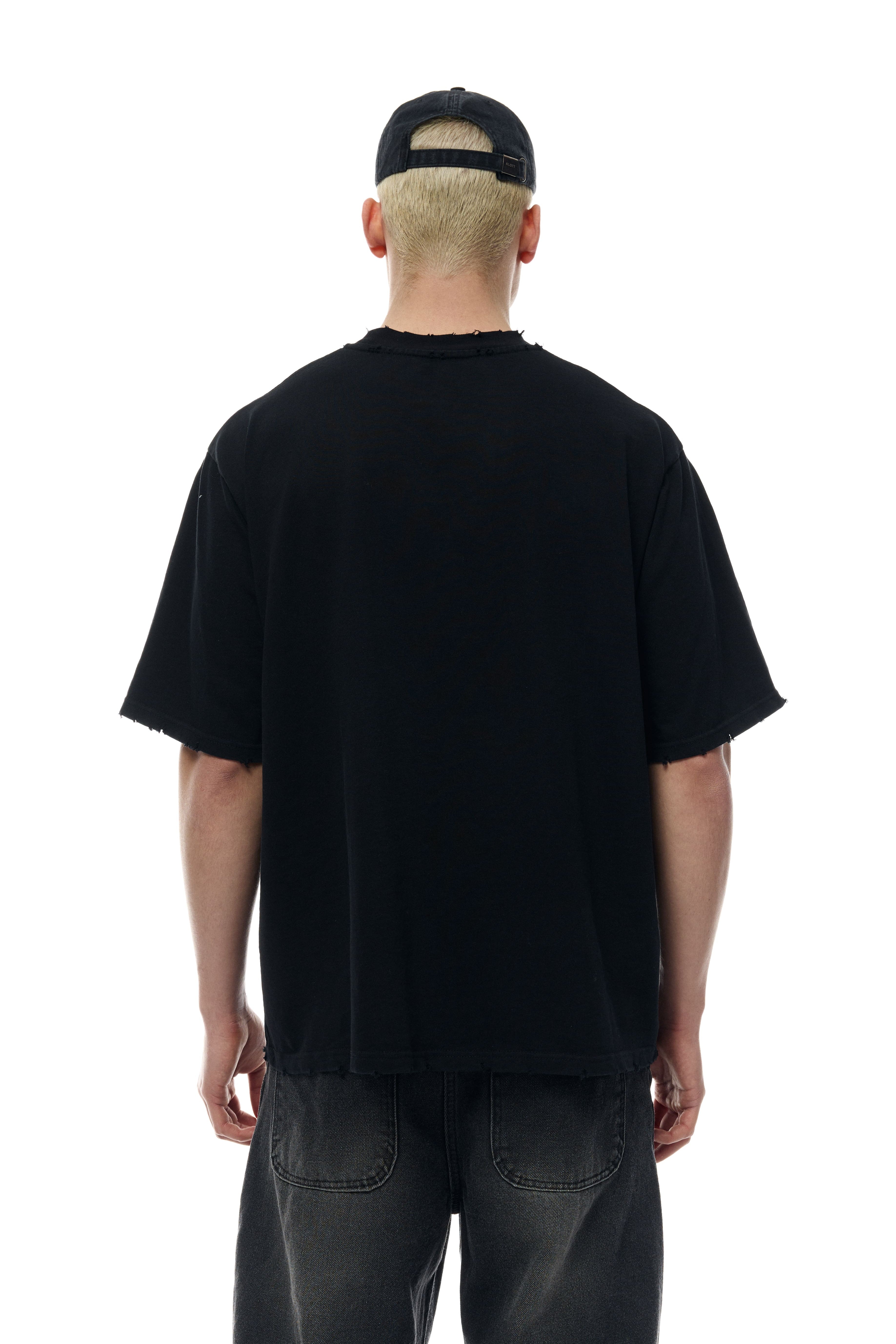 #колір_чорний