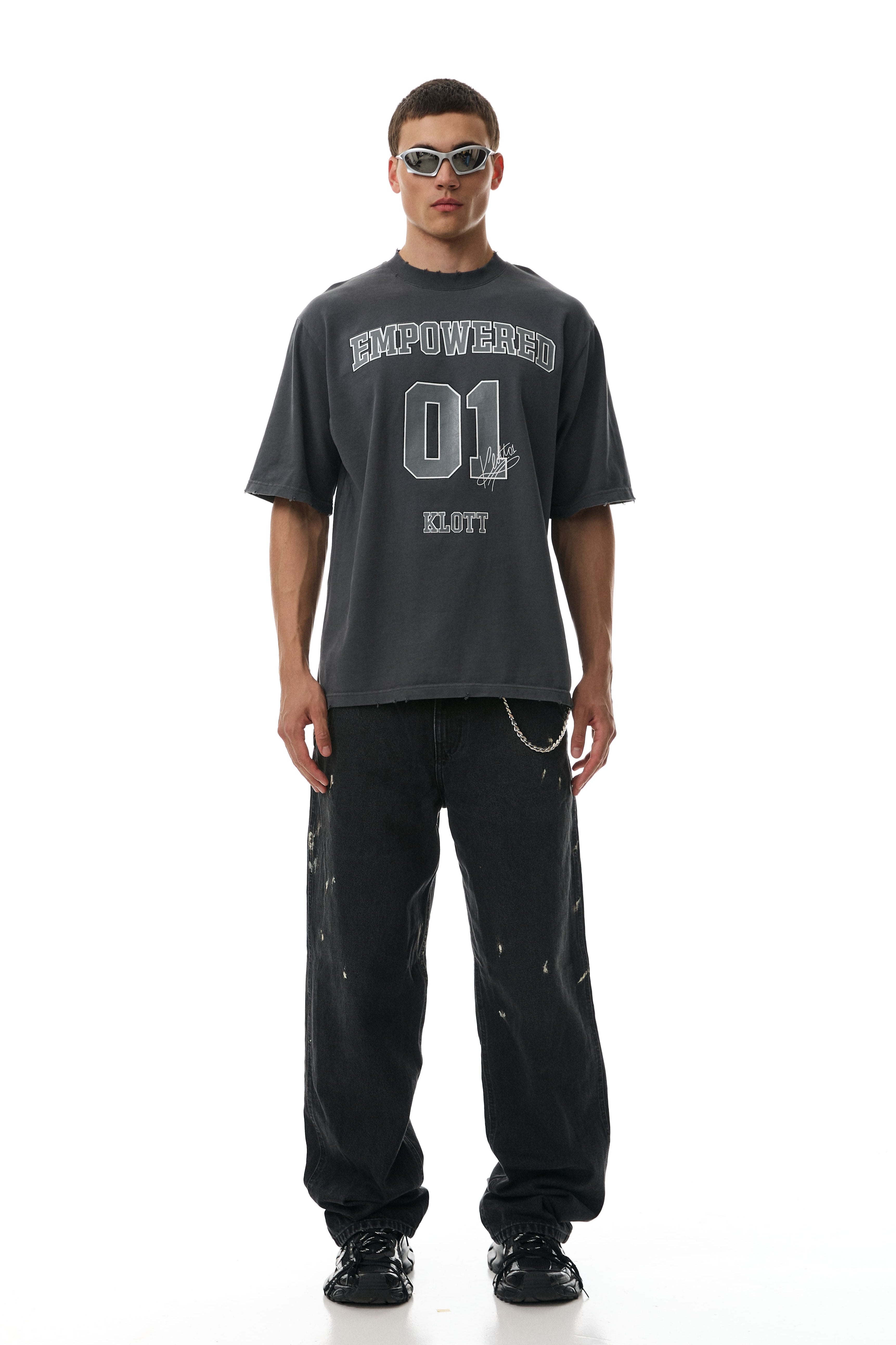 #колір_темно-сірий