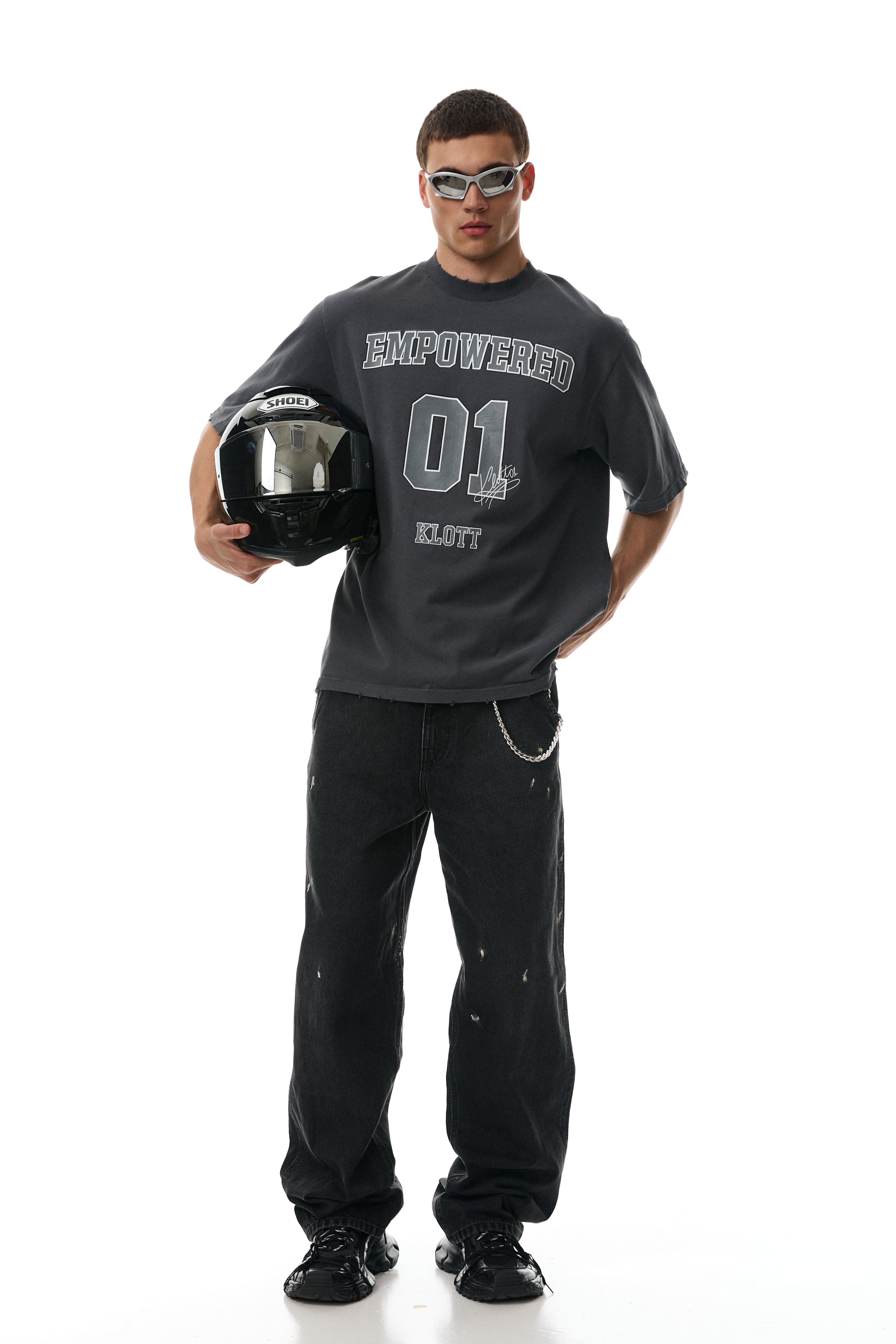 #колір_темно-сірий