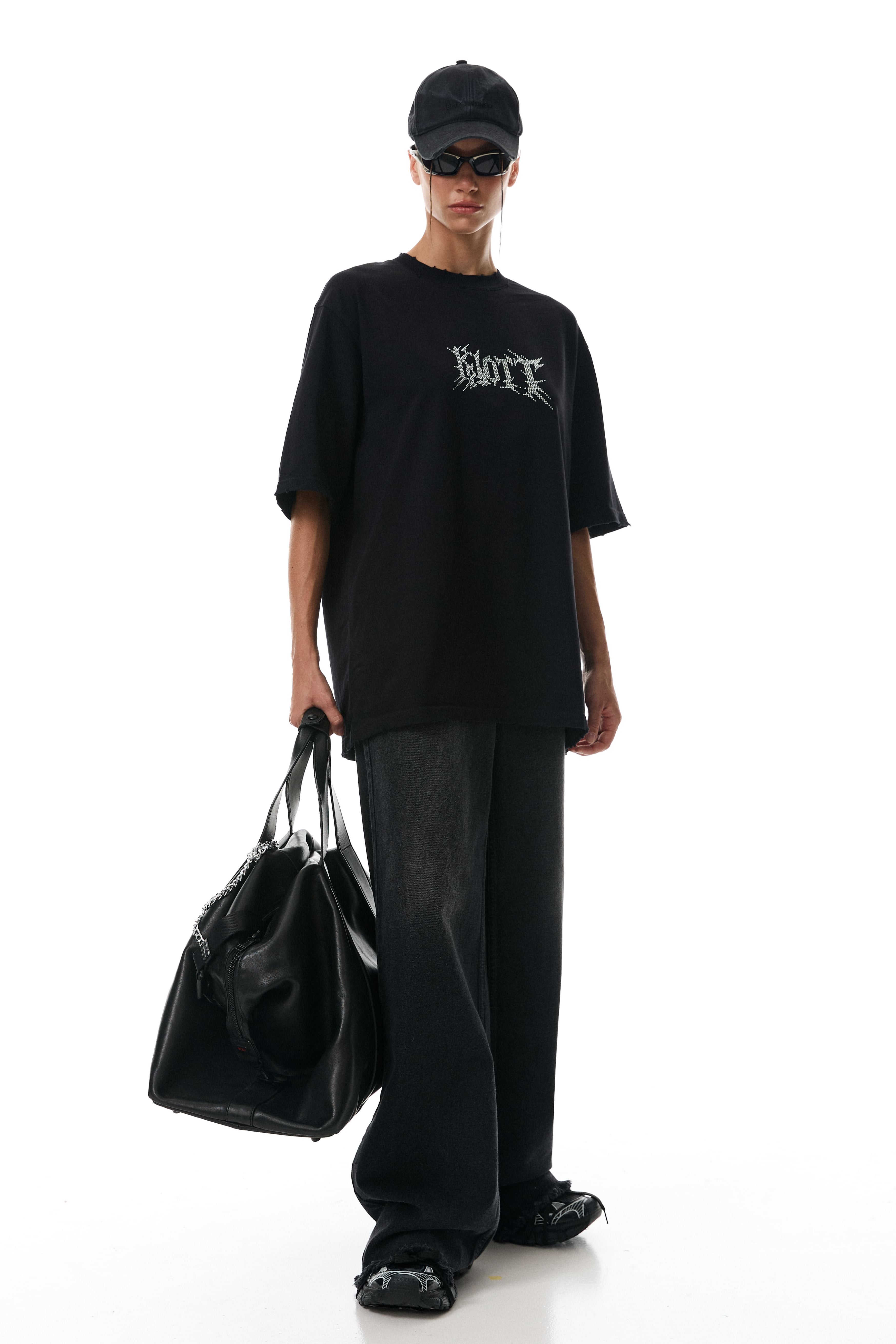 #колір_чорний