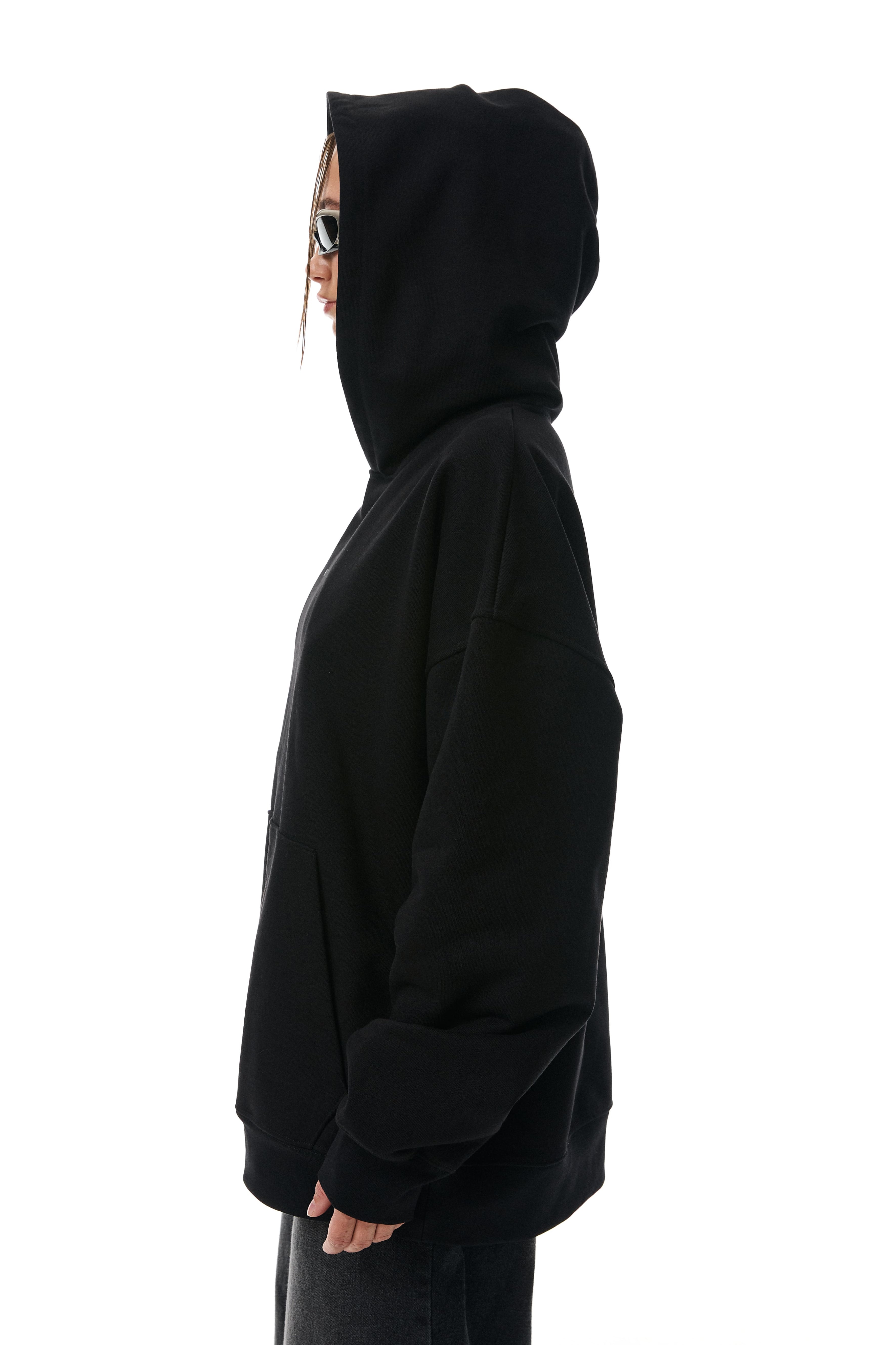 #колір_чорний