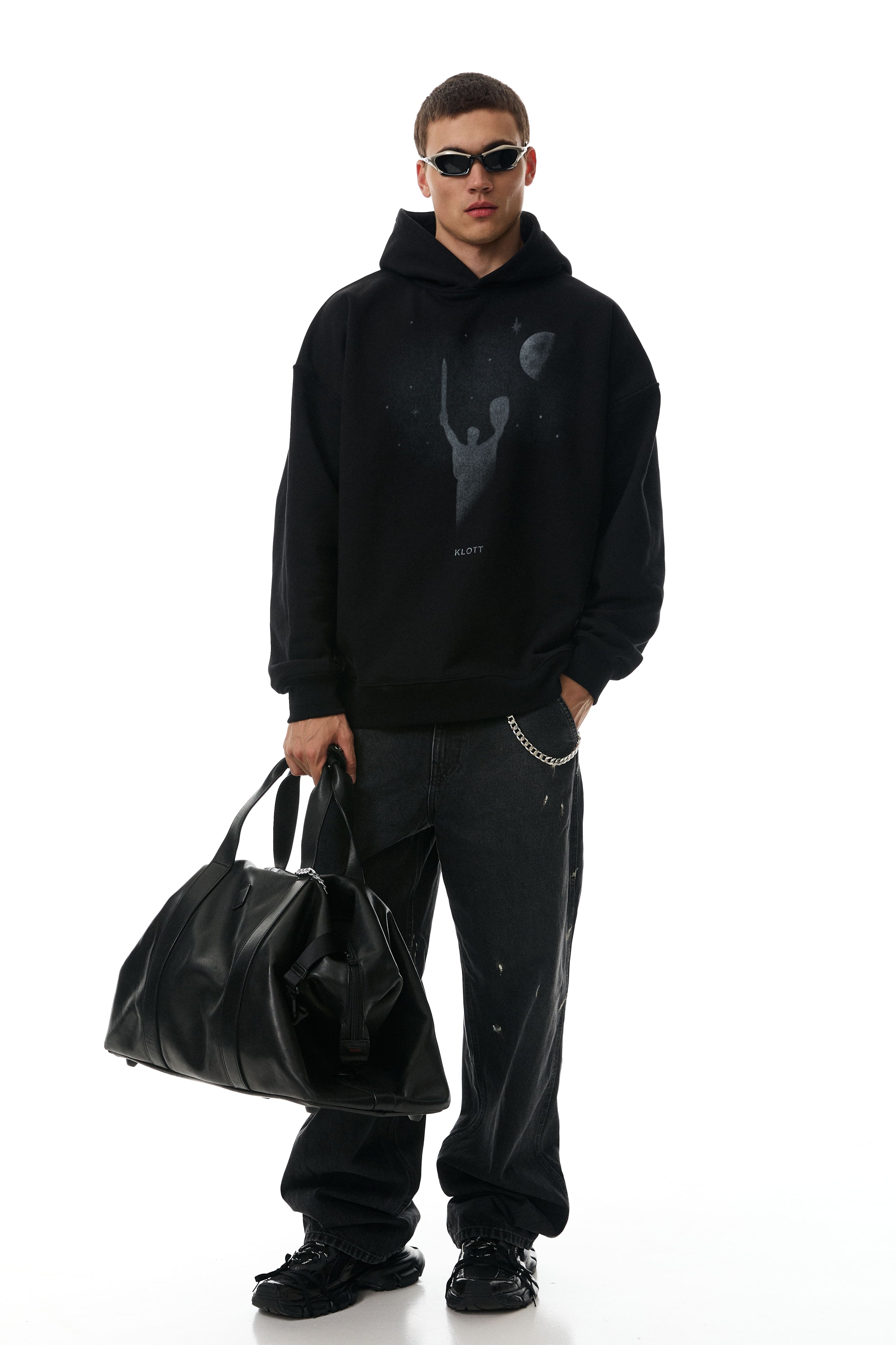 #колір_чорний