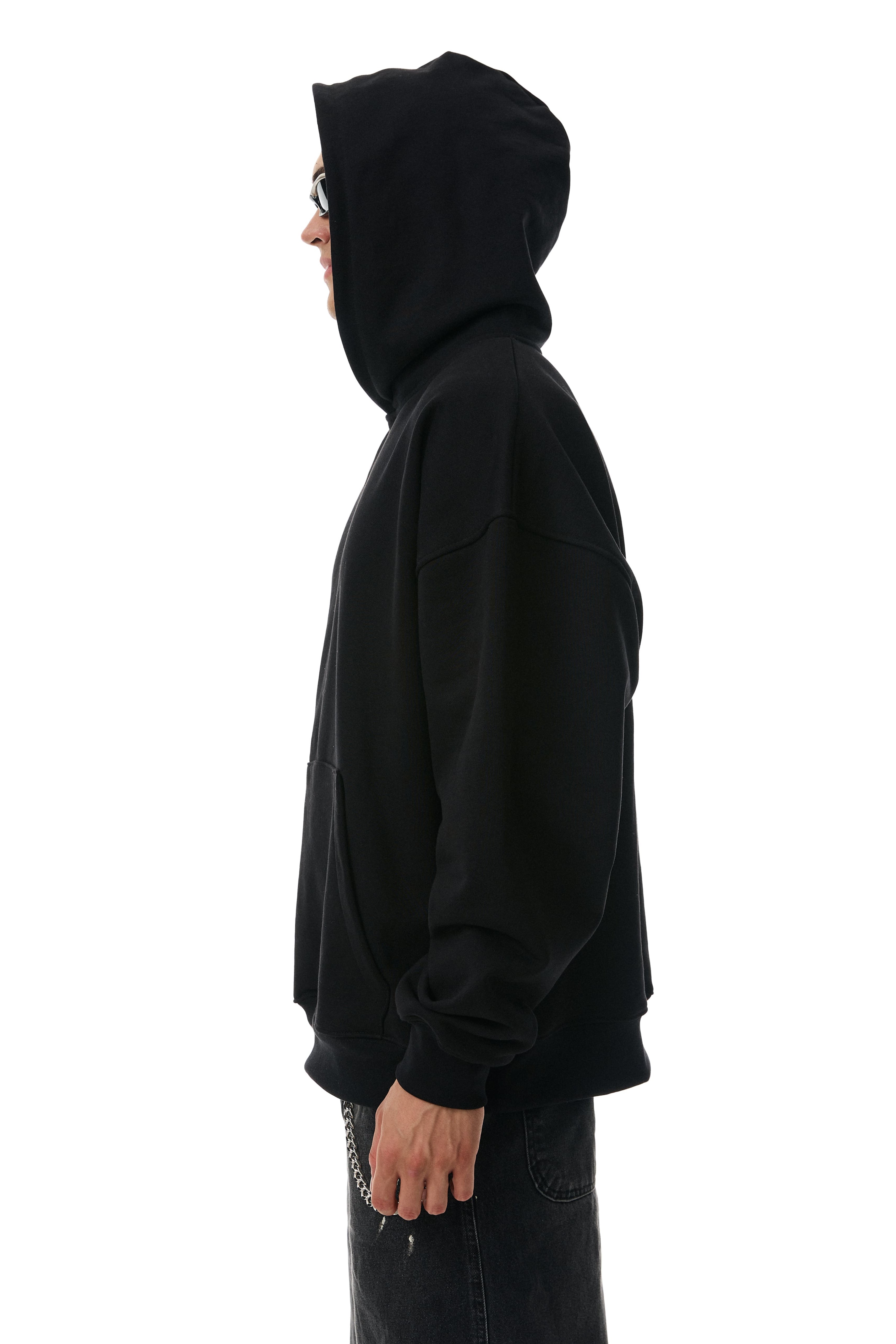 #колір_чорний