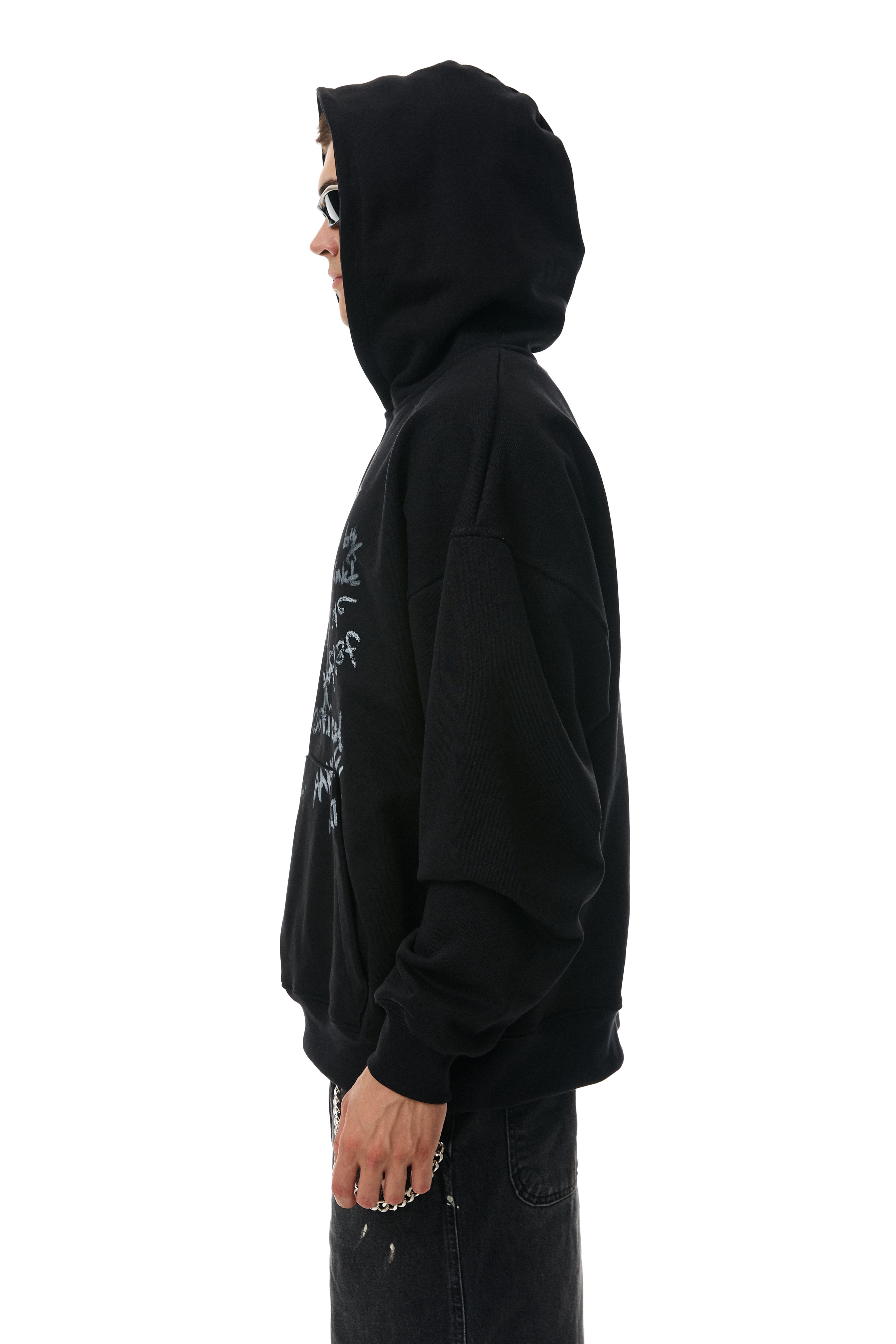 #колір_чорний