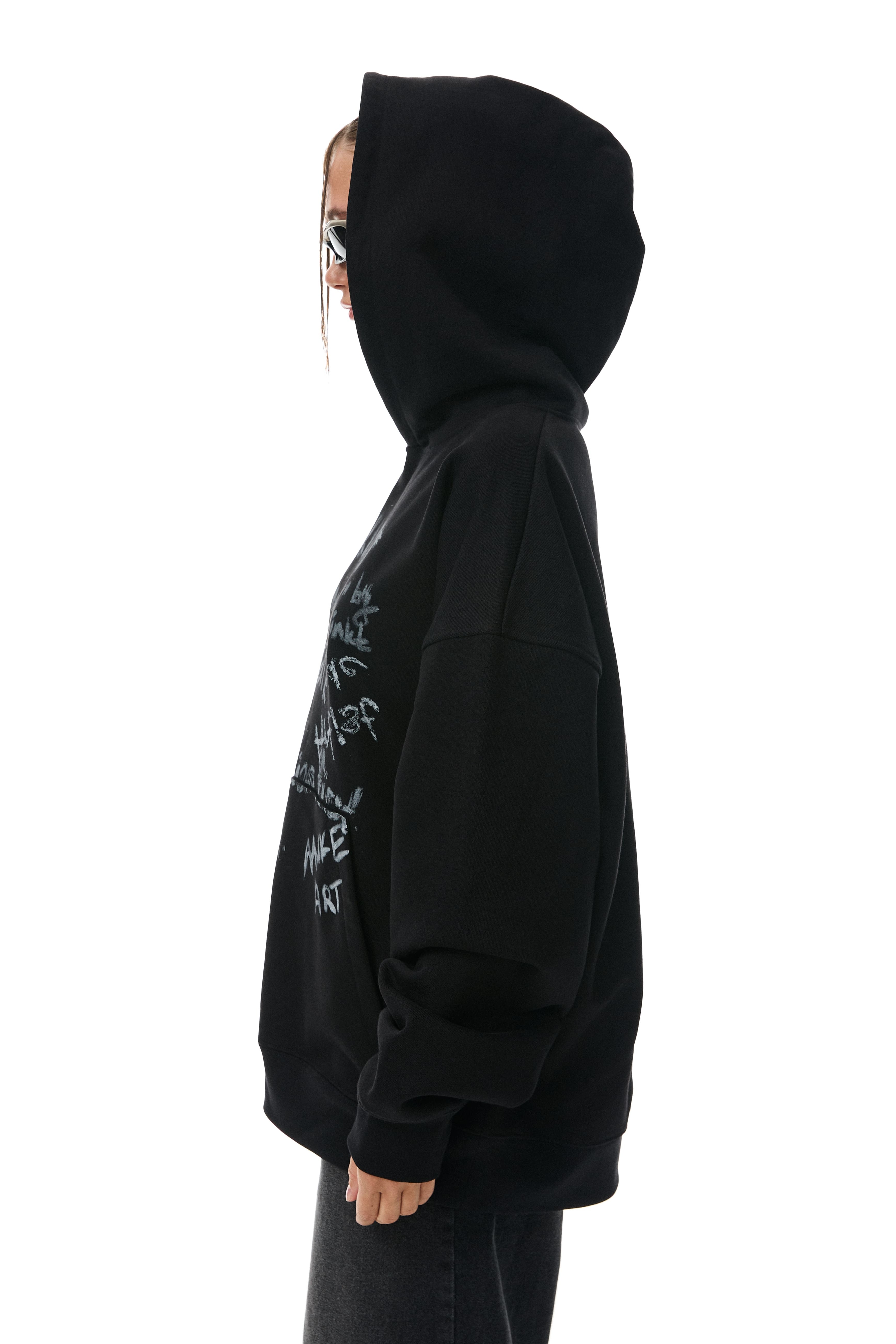 #колір_чорний