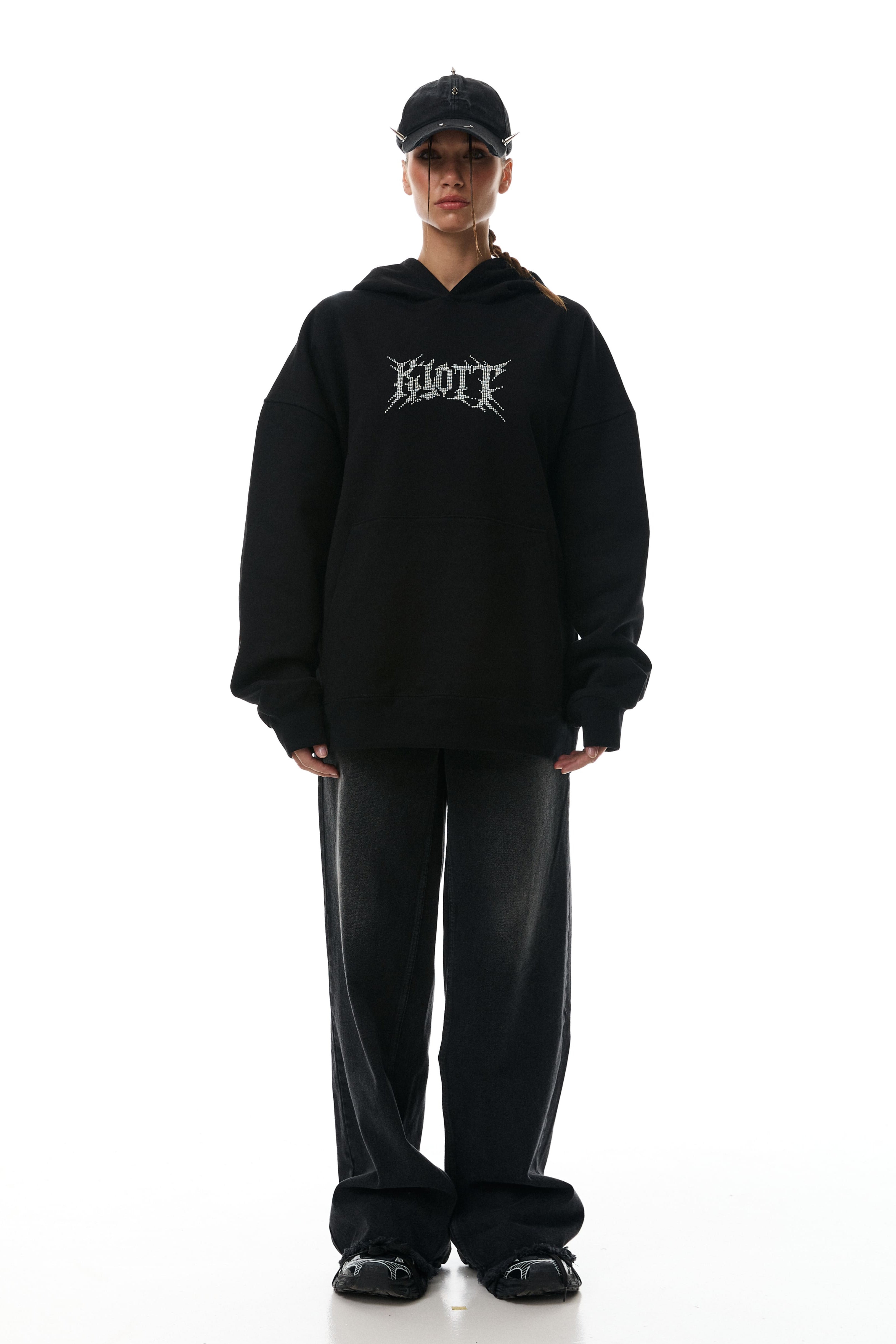 #колір_чорний