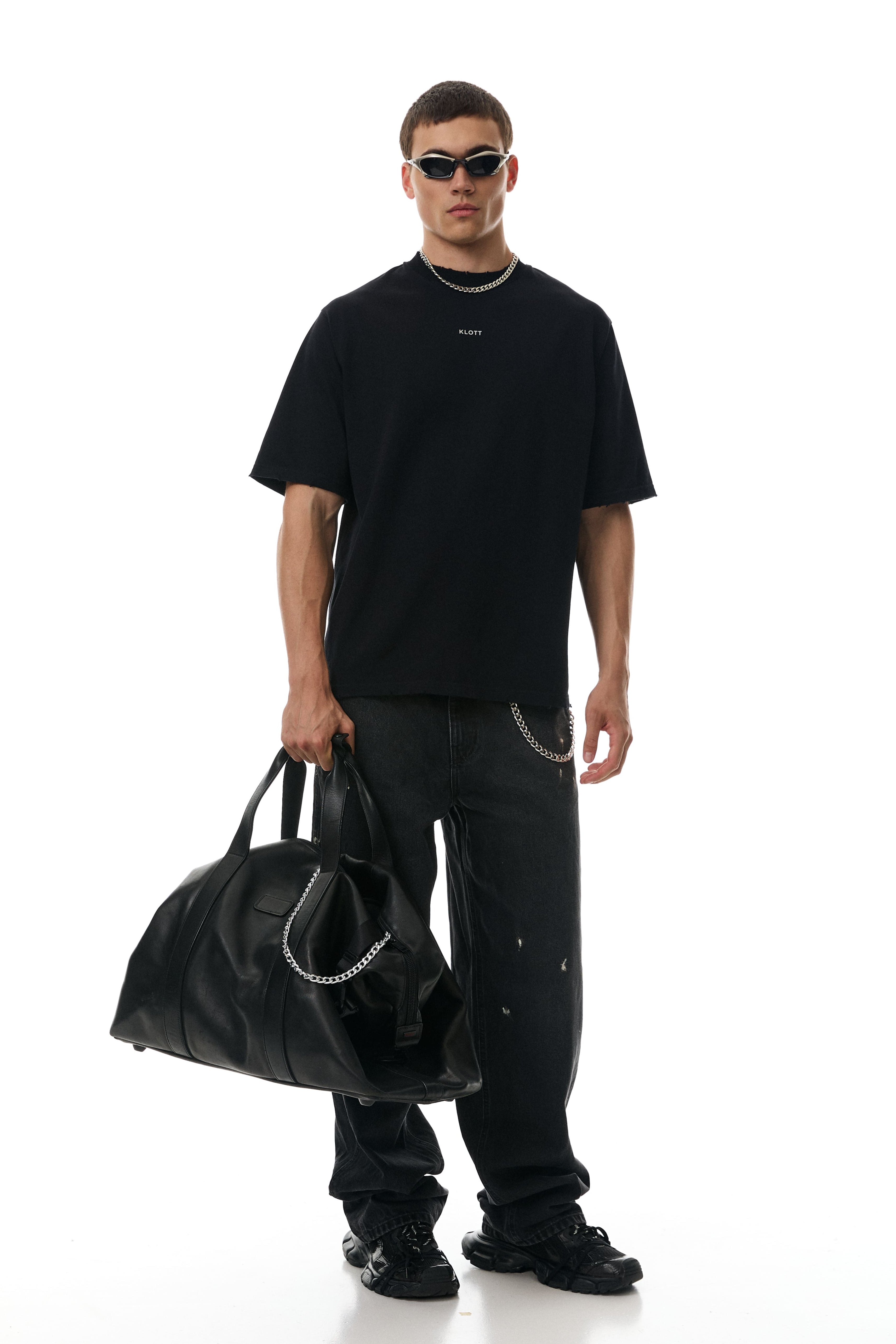 #колір_чорний