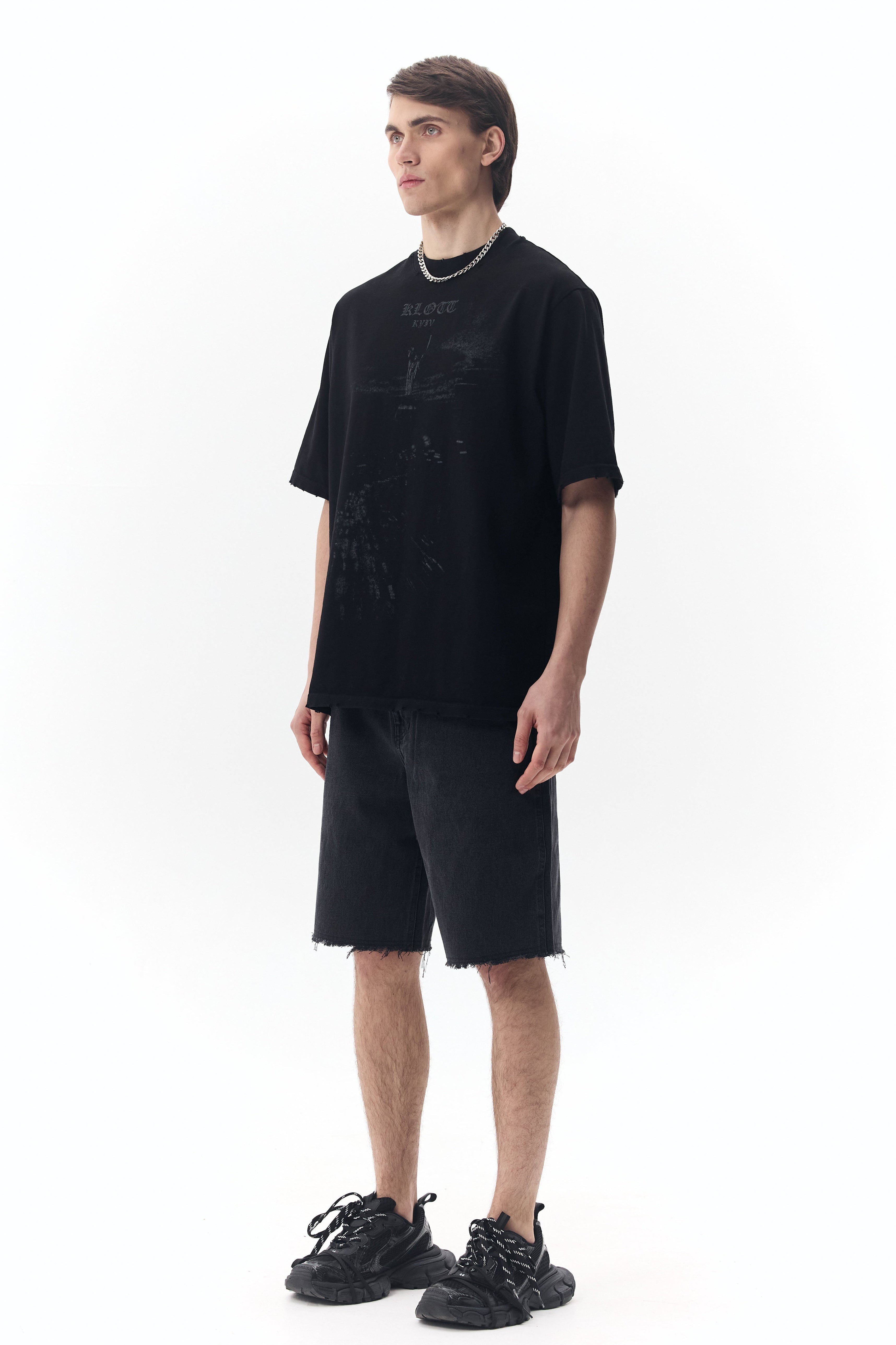 #колір_чорний