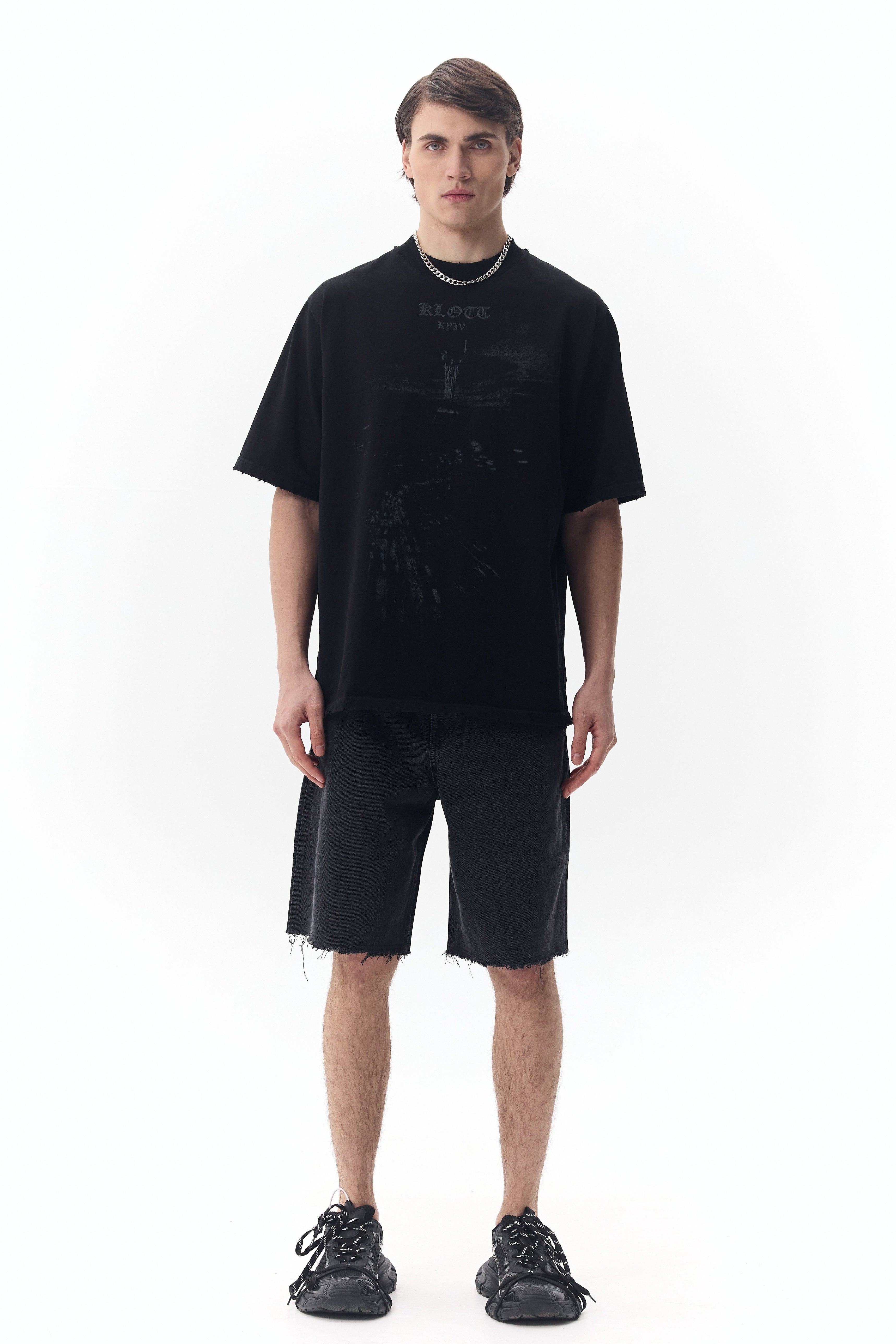 #колір_чорний