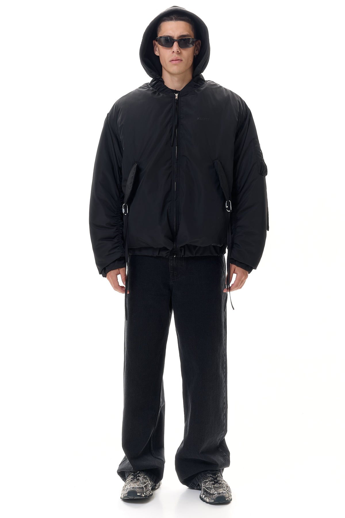 Бомбер oversized