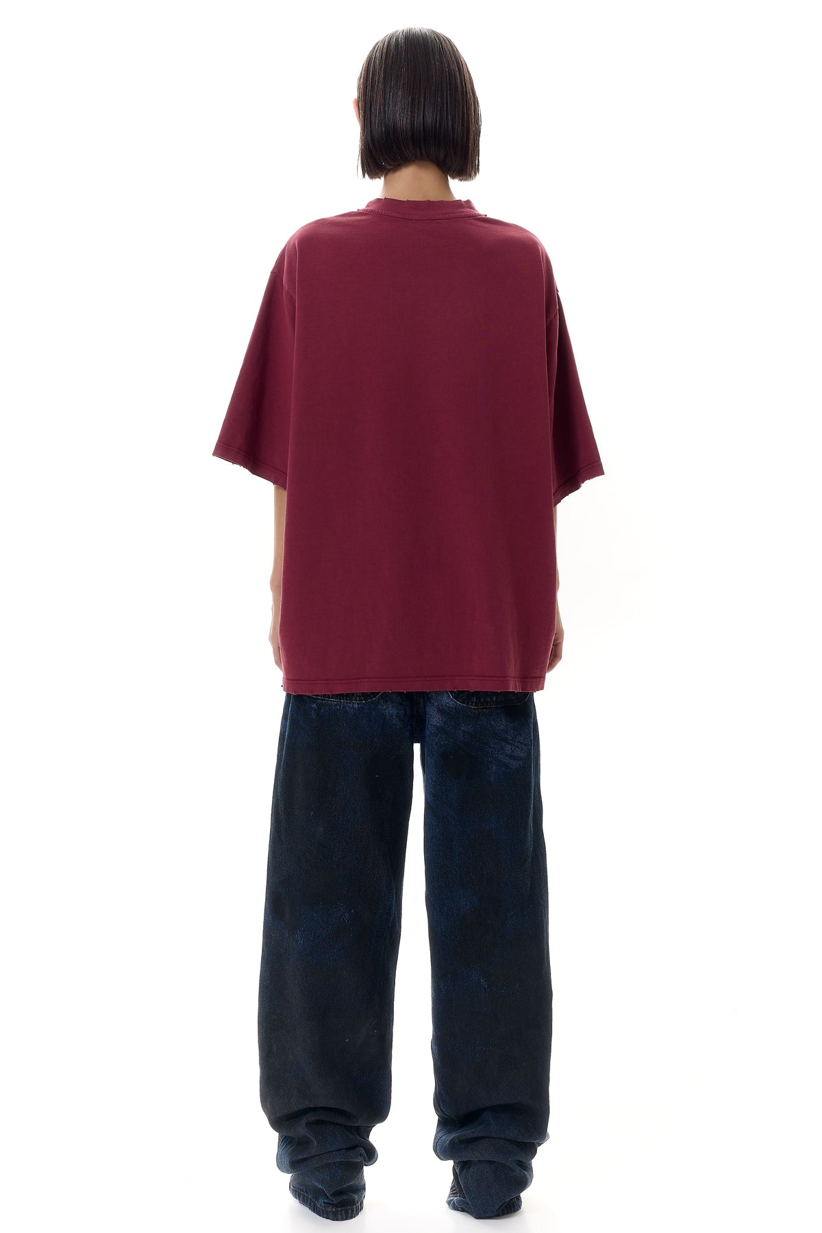 Футболка oversized з вишивкою KLOTT