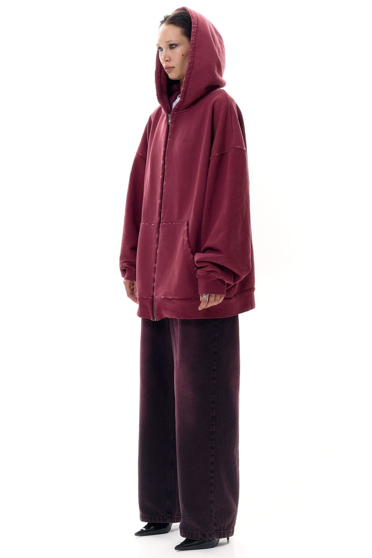 Худі oversized з вишивкою KLOTT