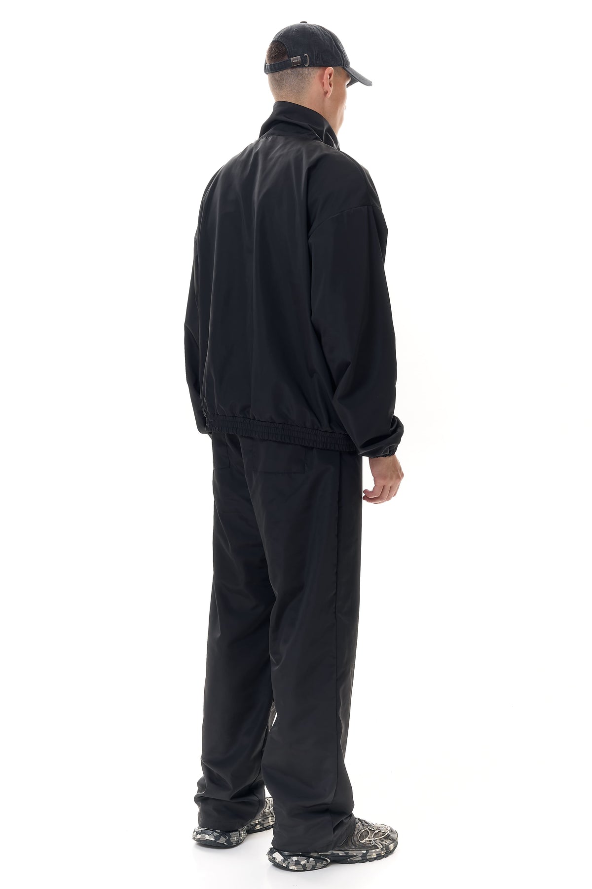 Вітровка oversized