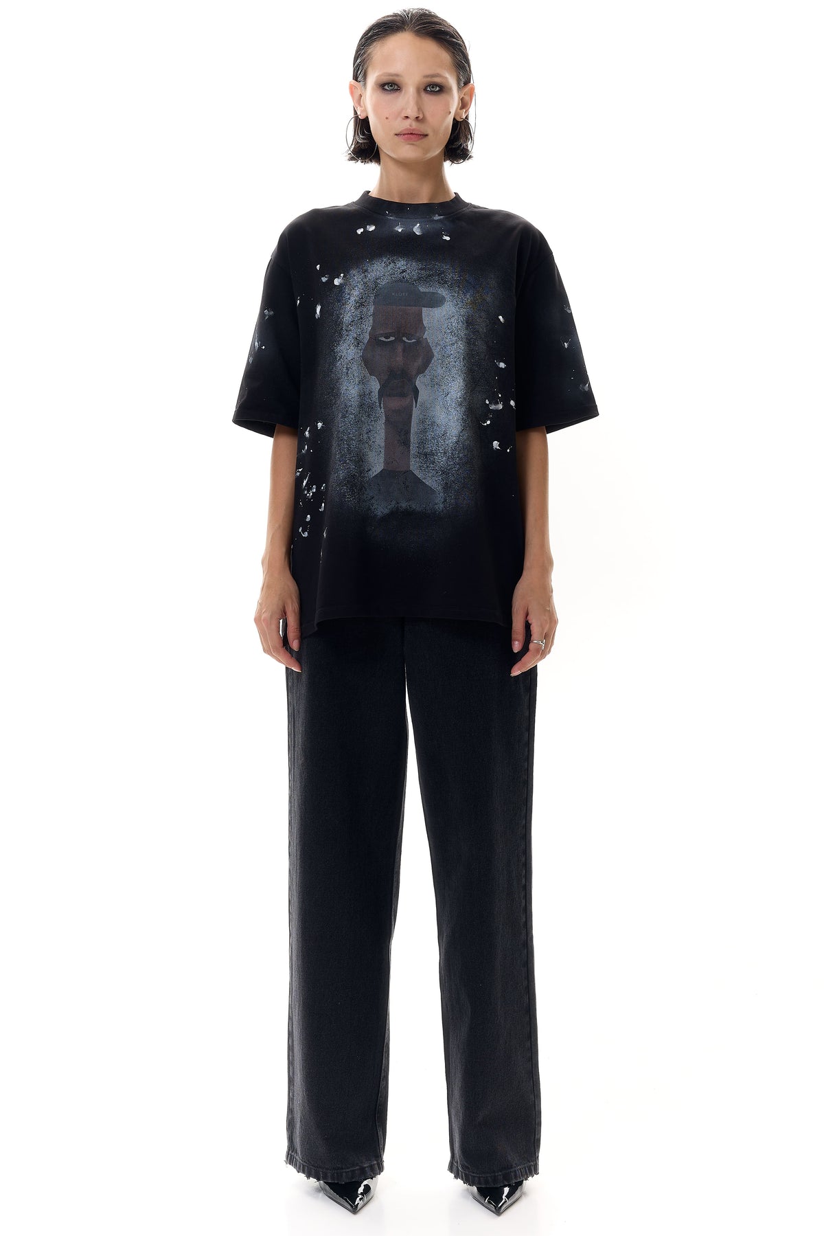 Футболка oversized "Cult Figure"