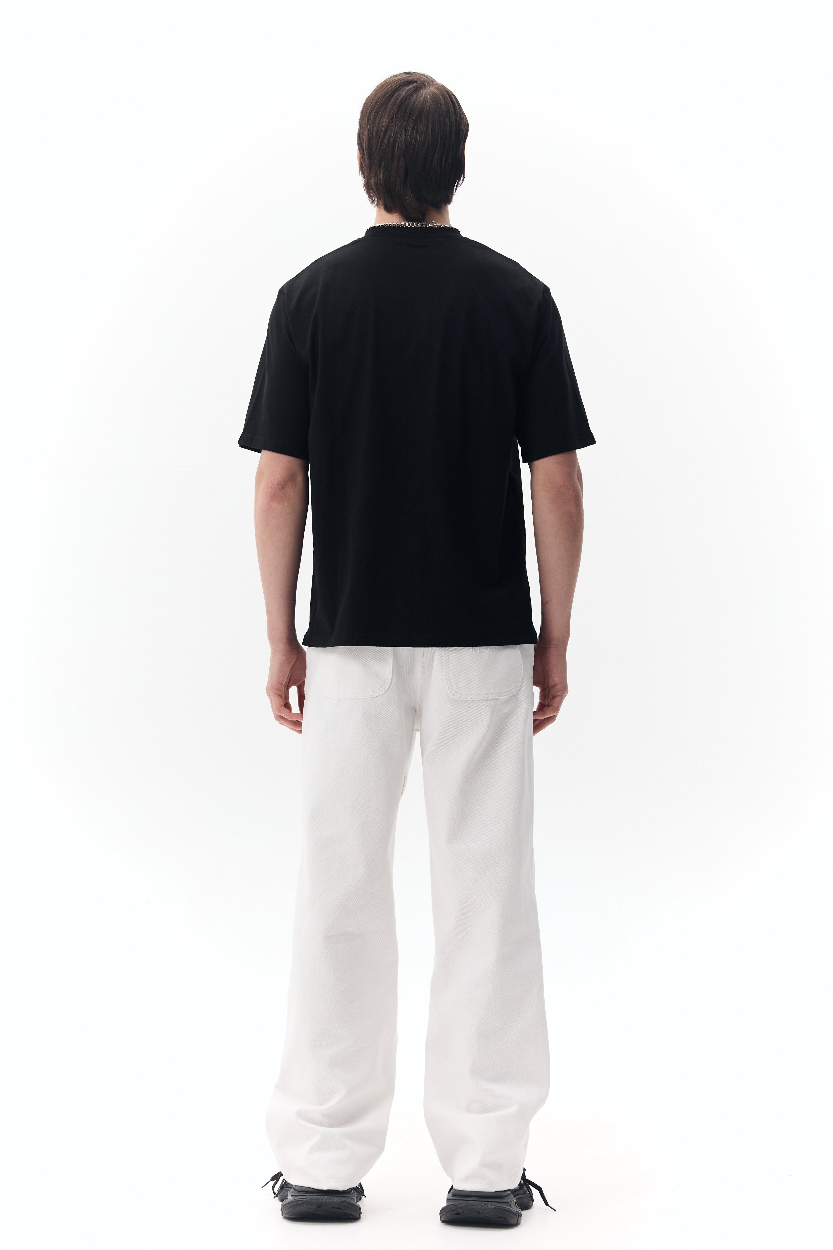 #колір_чорний