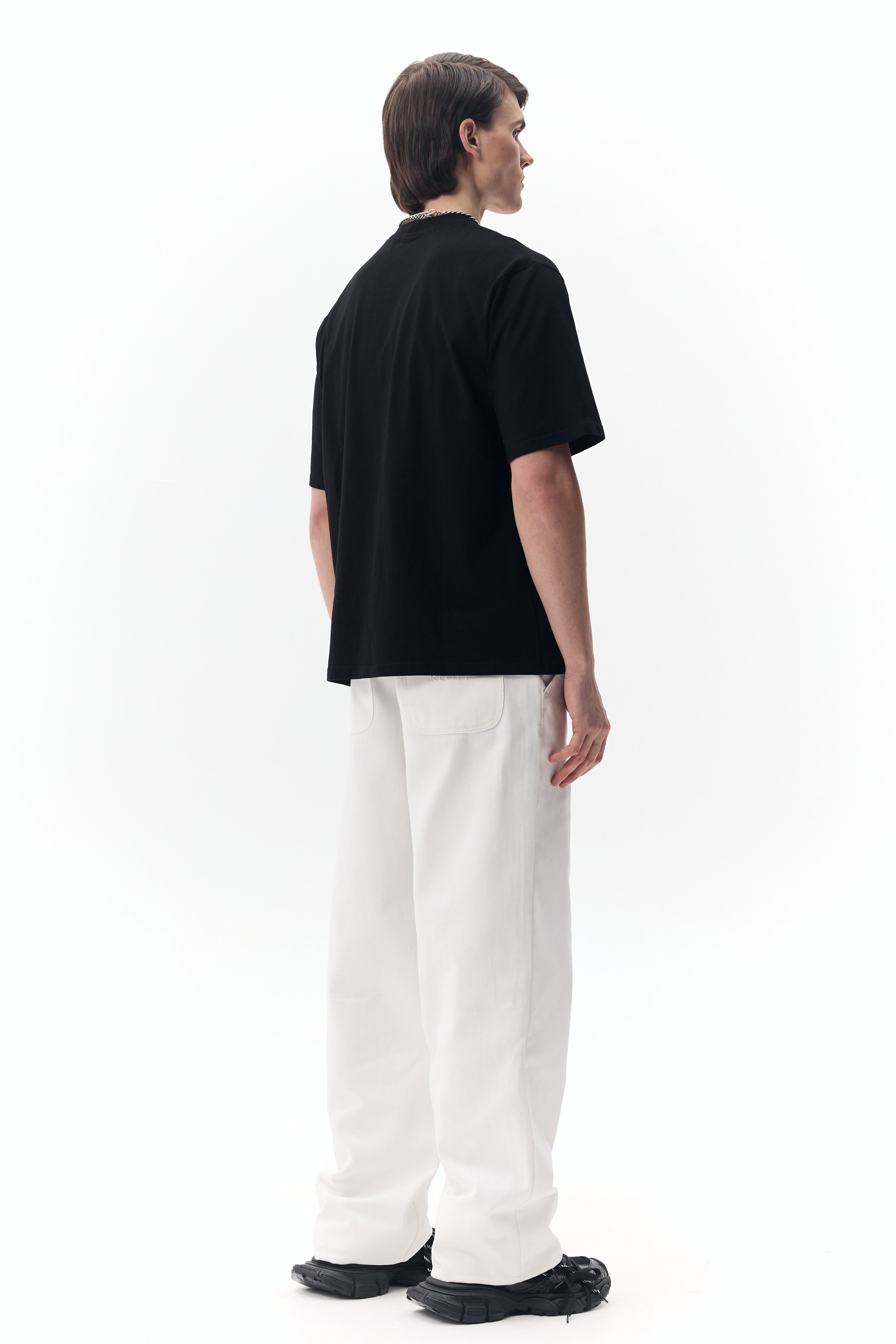 #колір_чорний