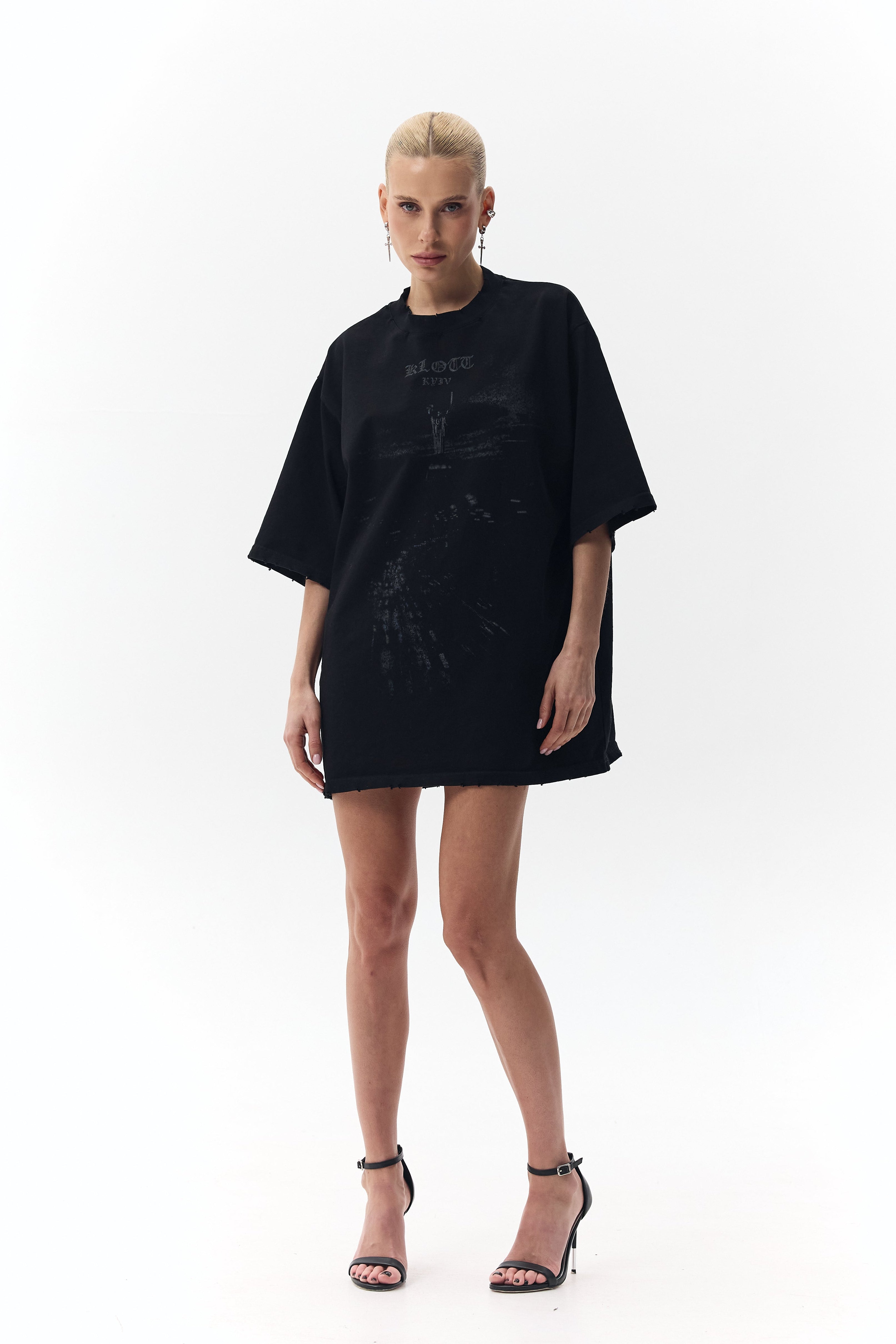 #колір_чорний