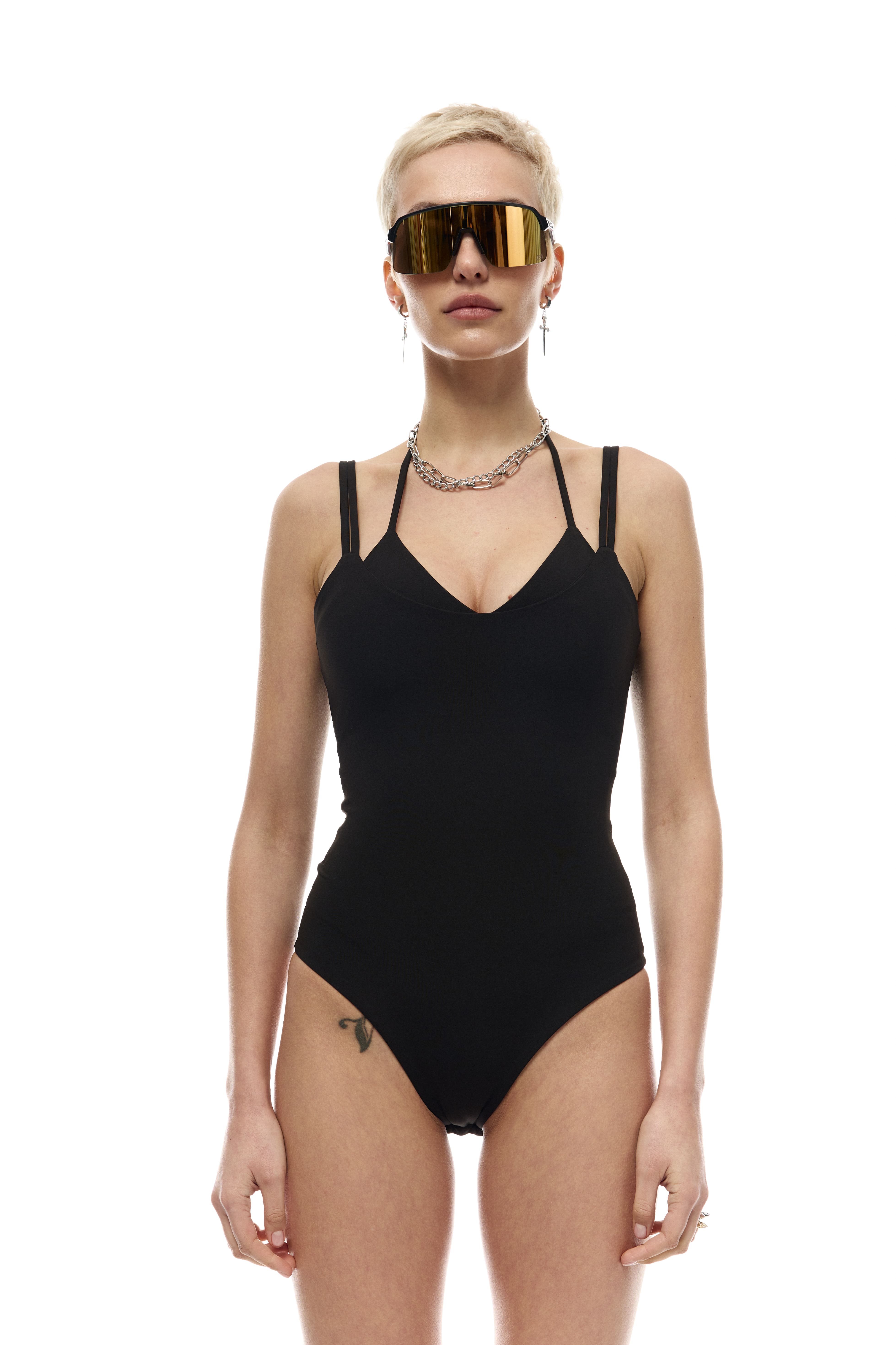 #колір_чорний